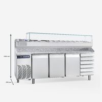 Masa refrigerare cu vitrina, blat, 3 usi si rafturi 609 litri - Samaref