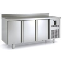 Masa frigorifica refrigerare 3 usi seria 700 cu rebord Coreco