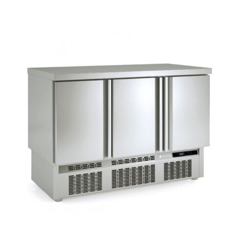 Masa frigorifica refrigerare 3 usi seria 700 cu rebord 264 lt Coreco