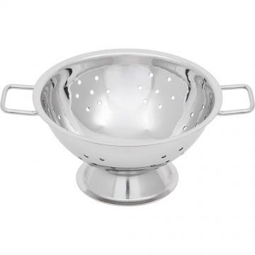 Cos din inox pentru servire.