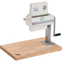 Aparat manual pentru fragezire carne